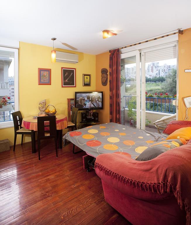 Apartment Sunny Yellow - With Balcony And Parking Place, Split Pokój zdjęcie