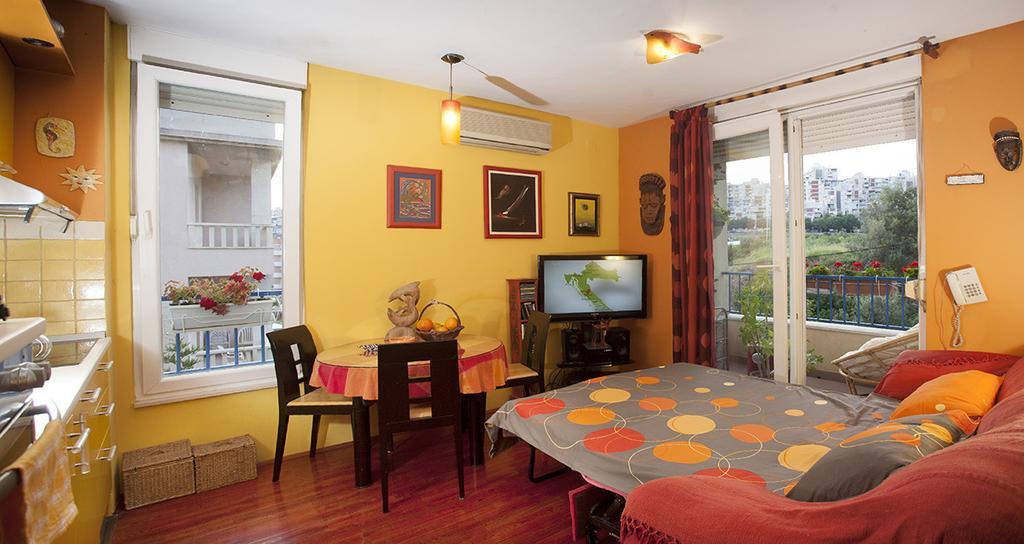 Apartment Sunny Yellow - With Balcony And Parking Place, Split Pokój zdjęcie